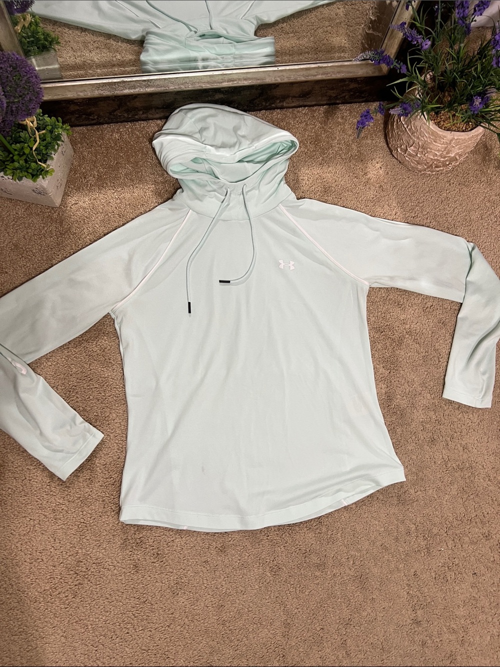 Under Armour Mint Hoodie Lightweight Pullover